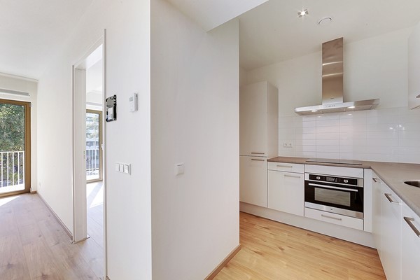 Medium property photo - President Kennedyplantsoen 23, 1079 SK Amsterdam